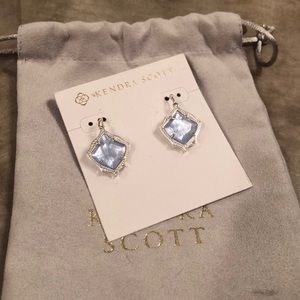NWOT Kylie Kendra Scott Earrings